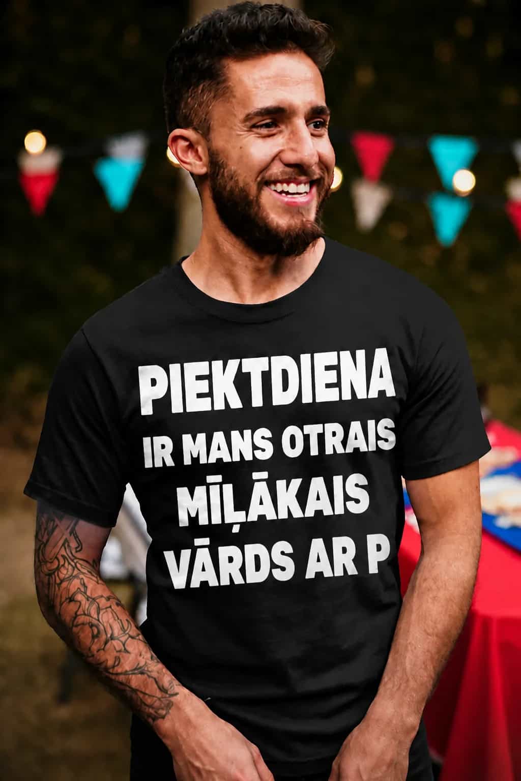 T-krekls „Piektdiena – otrais mīļākais vārds“