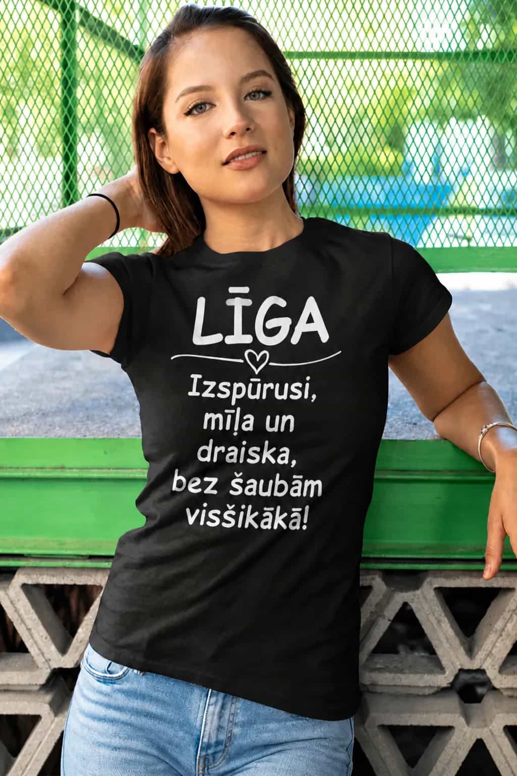 T-krekls „Visšikākā” ar vārdu