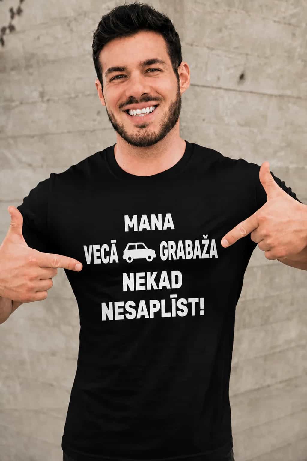 T-krekls veca auto īpašniekam