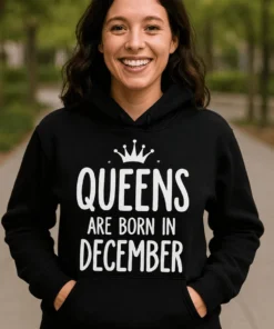 Džemperis Karalienes dzimst decembrī ar uzrakstu QUEENS ARE BORN IN DECEMBER