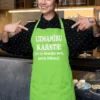Priekšauts Uzmanību karsts ar humoristisku apdruku virtuvei un dāvanai